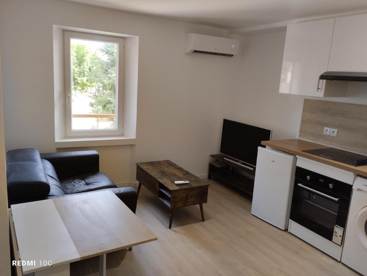 La Chrysalide Appartement La Crau Buitenkant foto